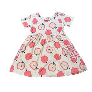 Clover Cottage Girls Plaid Apple Pocket Dress Size 5-6T